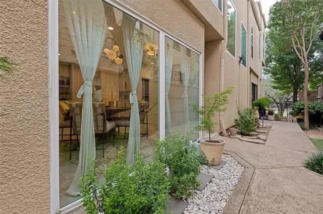 MLS: 21292288 Condo For Sale