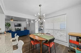Photo #5: 21292331 Listing 