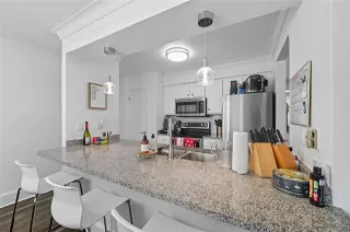 Photo #6: 21292331 Listing 