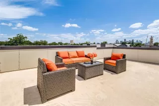 Photo #4: 21292348 Listing 