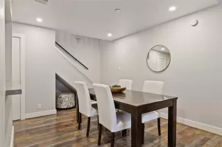 Photo #4: 21292460 Listing 
