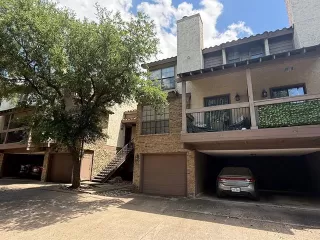 Photo #2: 21293015 Listing