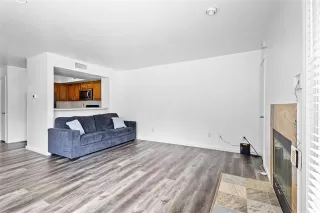 Photo #5: 21293385 Listing