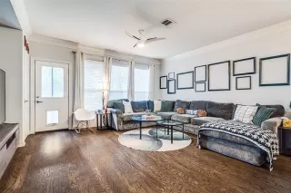 Photo #4: 21293624 Listing 