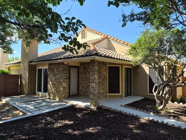 MLS: 21294249 Condo For Sale