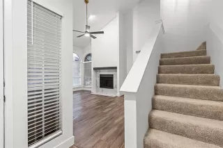 Photo #2: 21294256 Listing