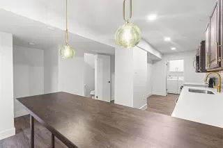 Photo #5: 21294256 Listing
