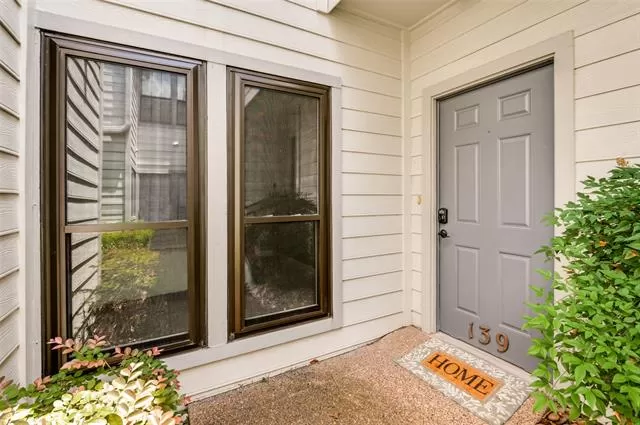 MLS: 21294318 Condo For Sale
