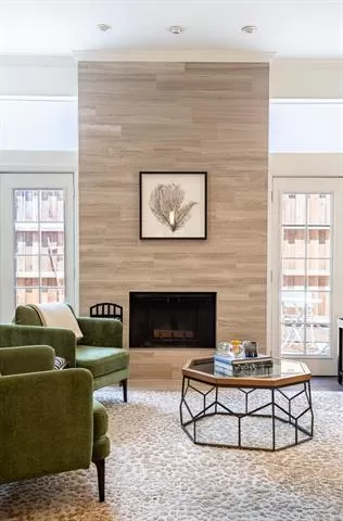 Photo #6: 21294417 Listing