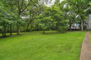 Photo #2: 21294437 Listing