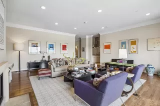 Photo #4: 21294554 Listing