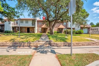 Photo #2: 21295313 Listing
