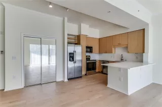 Photo #2: 21295353 Listing