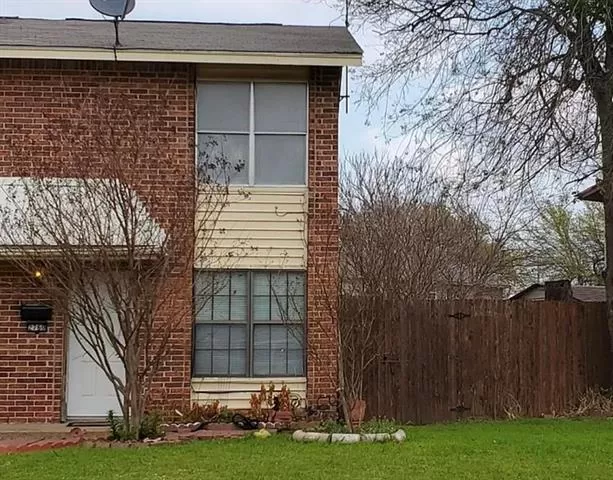 MLS: 21295411 Condo For Sale