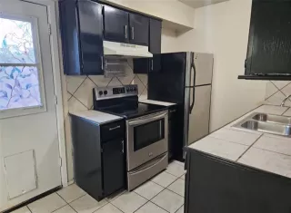 Photo #3: 21295411 Listing