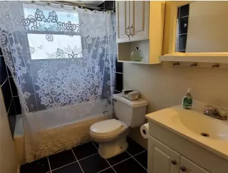 Photo #6: 21295411 Listing