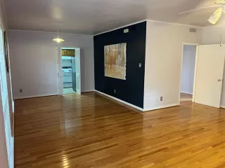 Photo #2: 21295792 Listing 