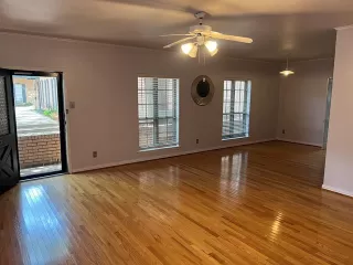 Photo #4: 21295792 Listing 