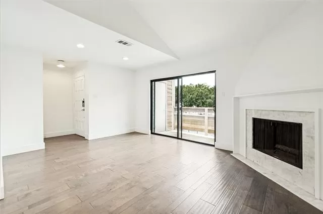 MLS: 21295933 Condo For Sale