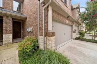 Photo #3: 21295964 Listing
