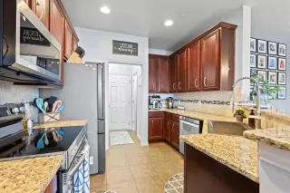 Photo #5: 21296281 Listing 