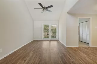 Photo #4: 21296468 Listing 