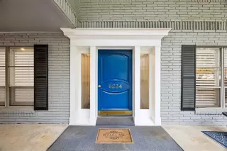 Photo #2: 21296848 Listing