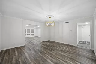 Photo #3: 21296848 Listing