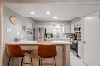 Primary Photo for MLS#: 21297367