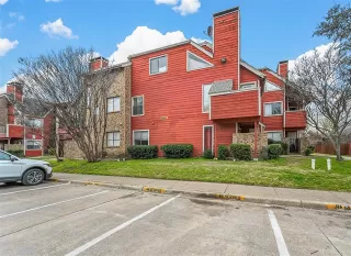 Photo #3: 21297673 Listing