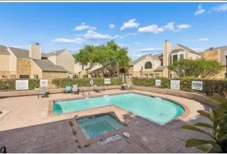 Photo #3: 21297678 Listing