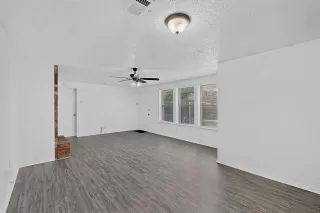 Photo #2: 21297874 Listing 