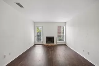 Photo #4: 21297990 Listing