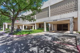 Photo #3: 21298445 Listing 