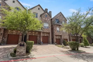Photo #2: 21298855 Listing