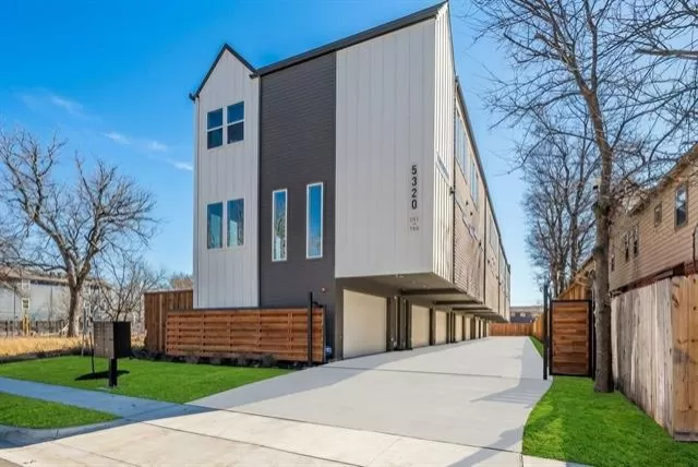 MLS: 21299158 Condo For Sale