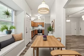 Photo #5: 21299312 Listing 
