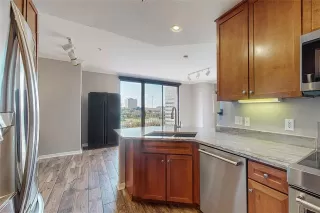 Photo #3: 21299680 Listing
