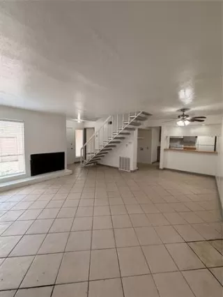 Photo #3: 21299895 Listing