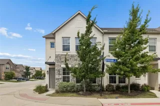 Photo #3: 21299974 Listing