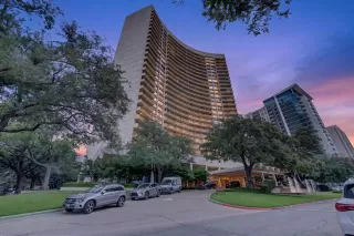 Photo #2: 21300146 Listing