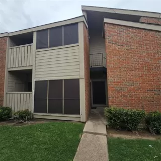 Photo #2: 21300975 Listing
