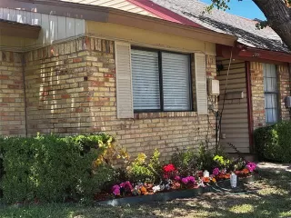 Photo #2: 21301887 Listing