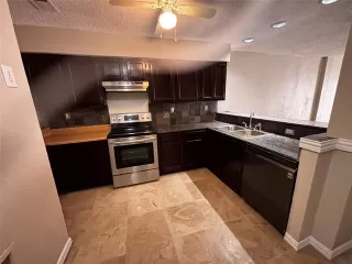Photo #4: 21301887 Listing