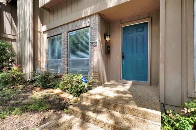 MLS: 21302931 Condo For Sale