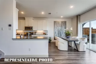 Photo #5: 21303155 Listing 