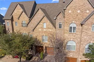Photo #4: 21303162 Listing 