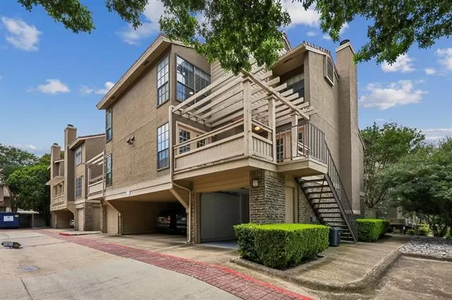 MLS: 21304118 Condo For Sale