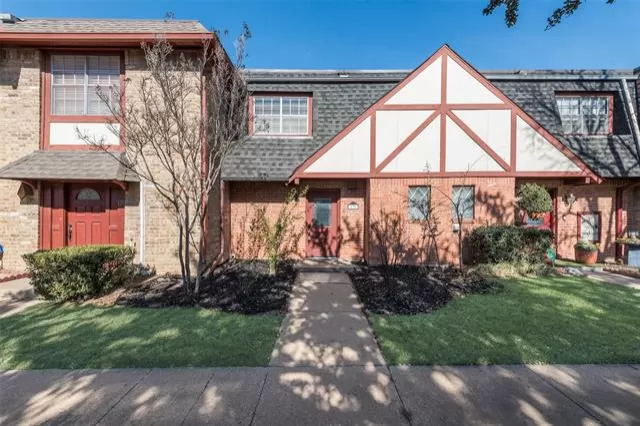 MLS: 21304195 Condo For Sale