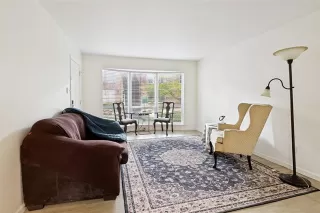 Photo #3: 21304205 Listing